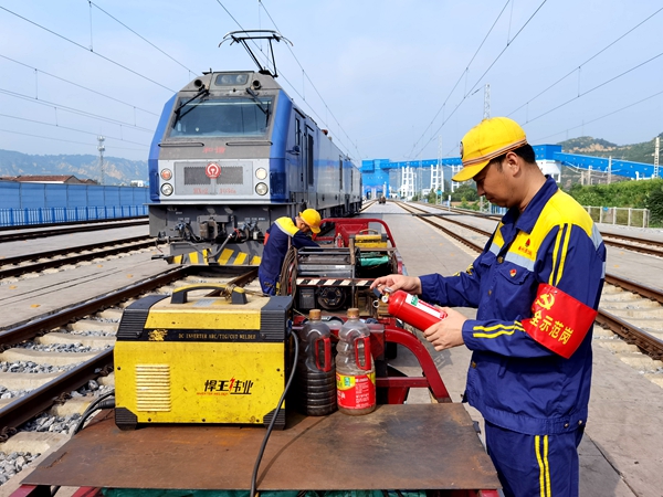 1662360094518841.jpg 黨員安全隱患排查.jpg