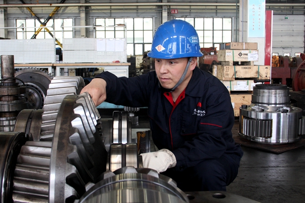 1683338049158954.jpg 彌宏剛(1)_副本.jpg