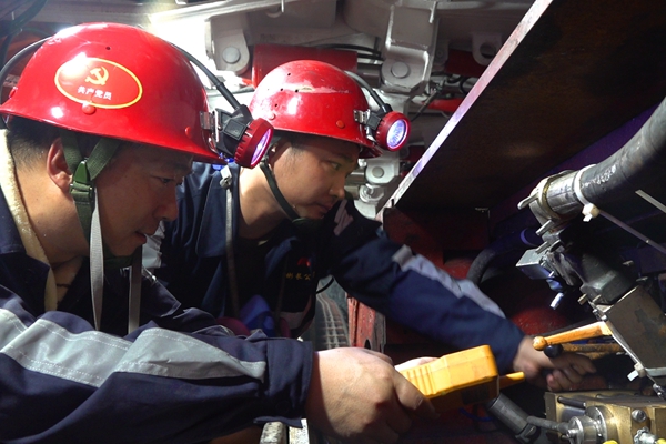 4  黨員先鋒崗_副本.jpg