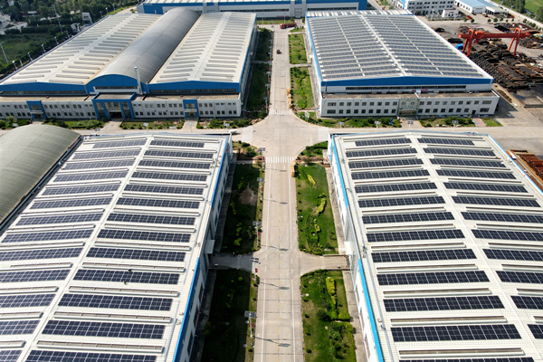 1704099341103088.jpg 8. 光伏發(fā)電項目并網(wǎng)發(fā)電 綠色發(fā)展走出“新路子”_副本.jpg