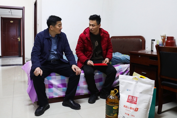 2 趙華全慰問_副本.jpg