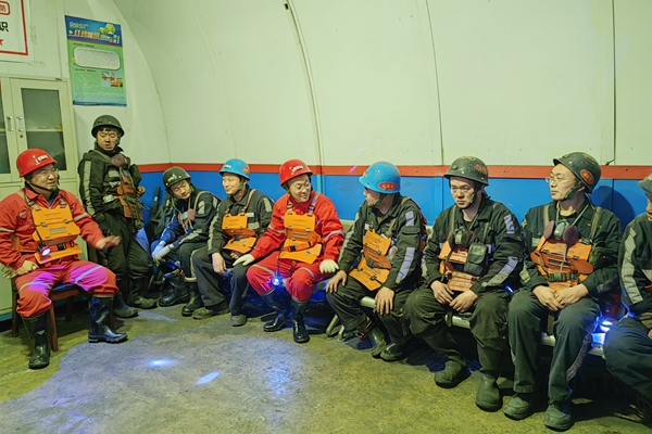 1710487957941709.jpg 魏書記2.jpg