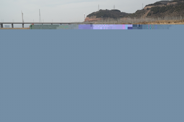 1711010673478144.jpg 清理河道垃圾_副本.jpg