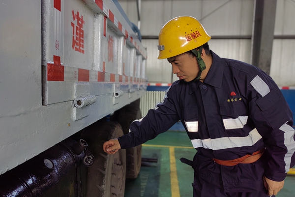 1714635628808626.jpg 曹爭明_副本.jpg