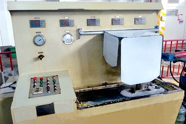 1715562608195200.jpg 3 液壓試驗臺_副本.jpg