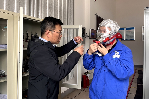 1729823235820211.jpg 安全培訓(xùn)01_副本.jpg