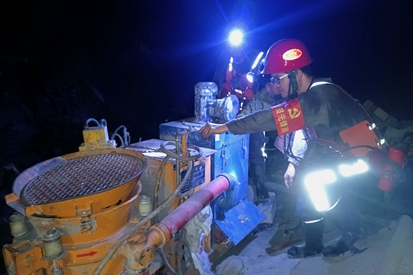 1734512683199074.jpg 配圖1_副本.jpg