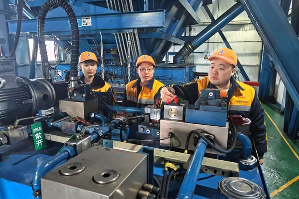 1737444079335816.jpg 裝車倉設備巡檢_副本.jpg