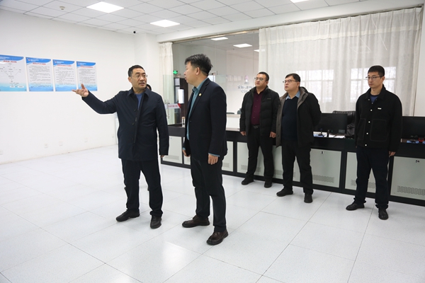 1738553755978393.jpg 焦總檢查指導工作_副本.jpg