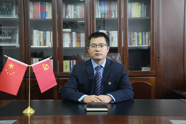 1740120356142844.png 王福軍_副本.png