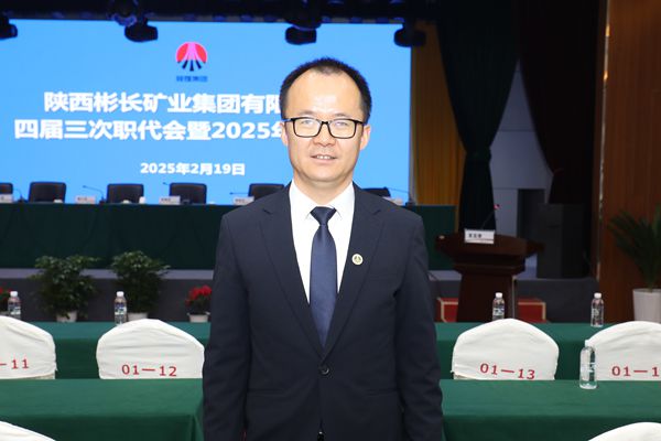 1740469329195948.jpg 劉超_副本.jpg