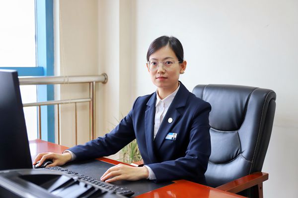 1740642637379008.jpg 胡家河礦工會副主席宋博_副本.jpg