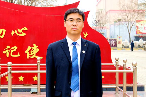 1740642675202325.jpg 白楊_副本.jpg