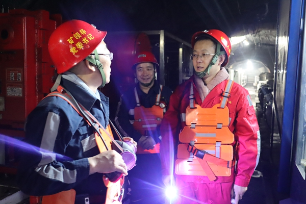 1741332196240215.jpg IMG_9049.JPG