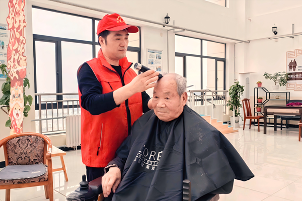 1743328344177080.png 第一段配圖_副本.png