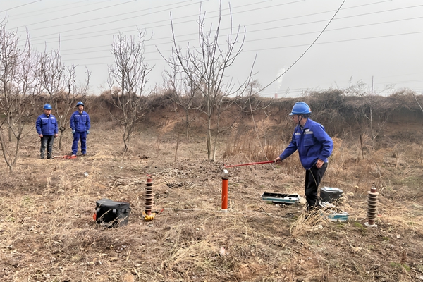 1744080243118482.jpg 1.避雷器試驗_副本.jpg