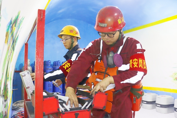 1750993899614143.jpg 小莊.jpg