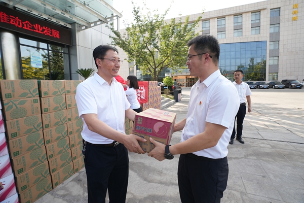 1752711331641227.jpg 賀總.jpg