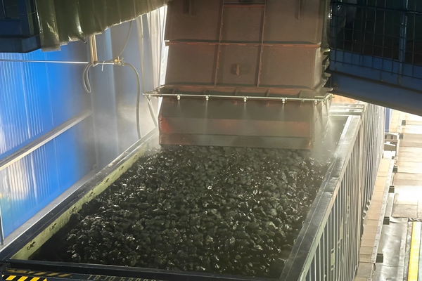 1756946332855965.jpg 鐵運.jpg