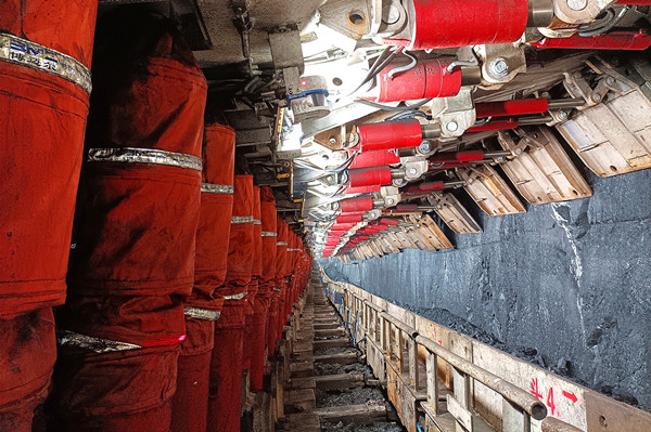 2——提質增量 夯實發展“壓艙石”_副本.jpg