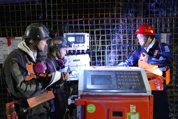 1758595455334725.jpg 3_副本.jpg