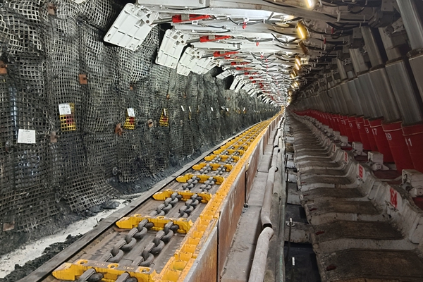 1758697915128884.jpg 大佛寺.jpg