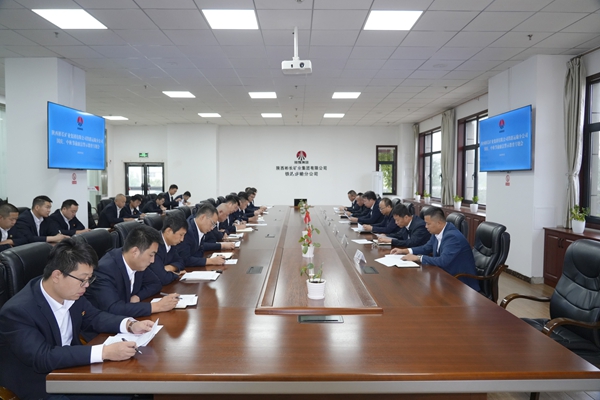 1759044341390833.jpg 警示教育_副本.jpg