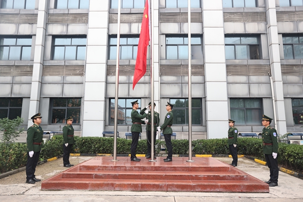 1759224490973104.jpg 救援.jpg