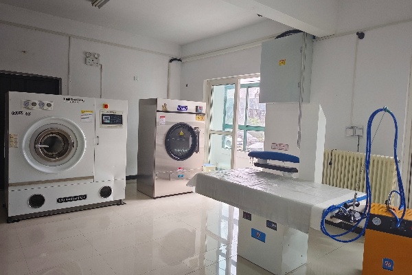 1759489032137712.jpg 1.jpg