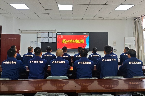 1759491378195471.jpg 觀影.jpg