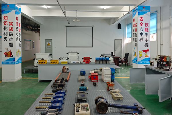 1759632635879879.jpg 1_副本.jpg