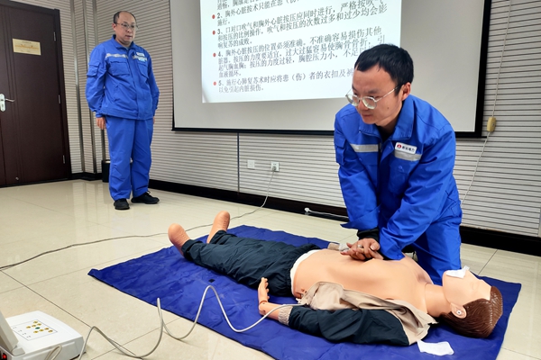 1760601728686677.jpg 2.安全急救培訓_副本.jpg