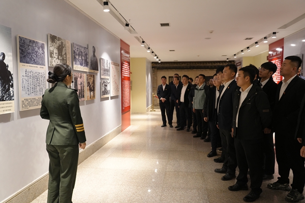 1762497777714310.jpg 現(xiàn)場研學(xué)_副本.jpg